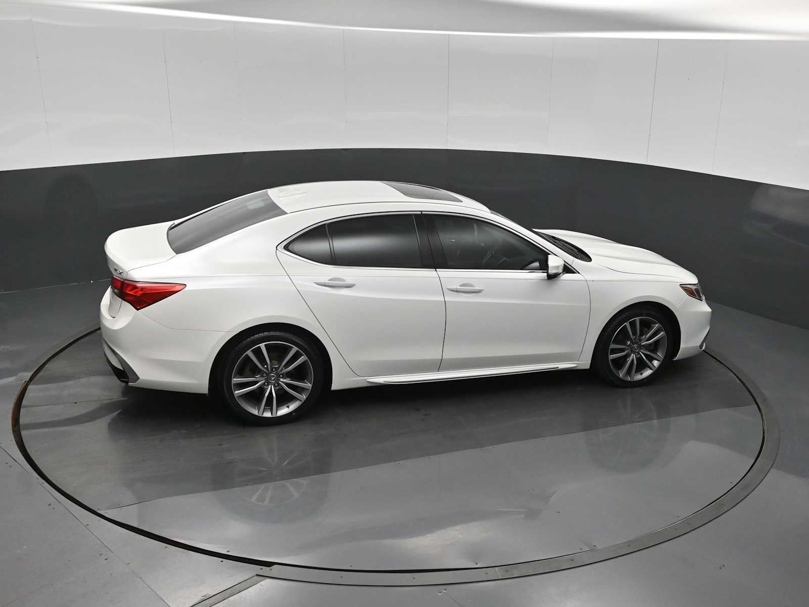 2020 Acura TLX w/Technology Pkg