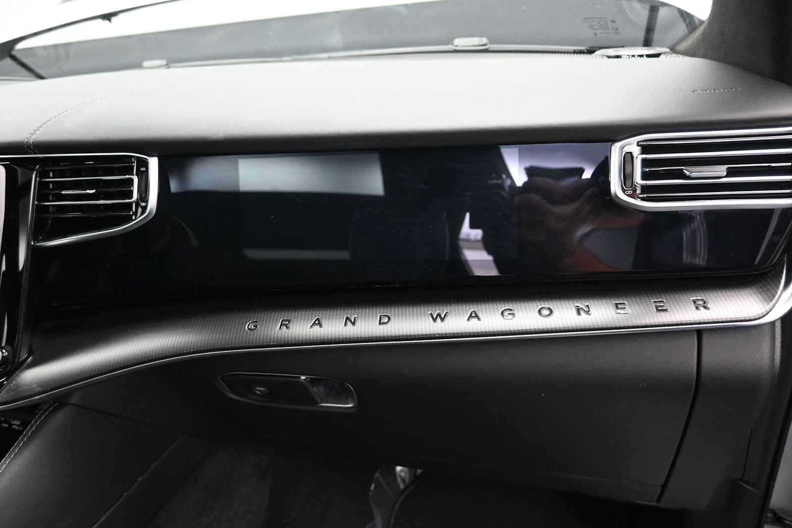 2024 Jeep Grand Wagoneer L Series II