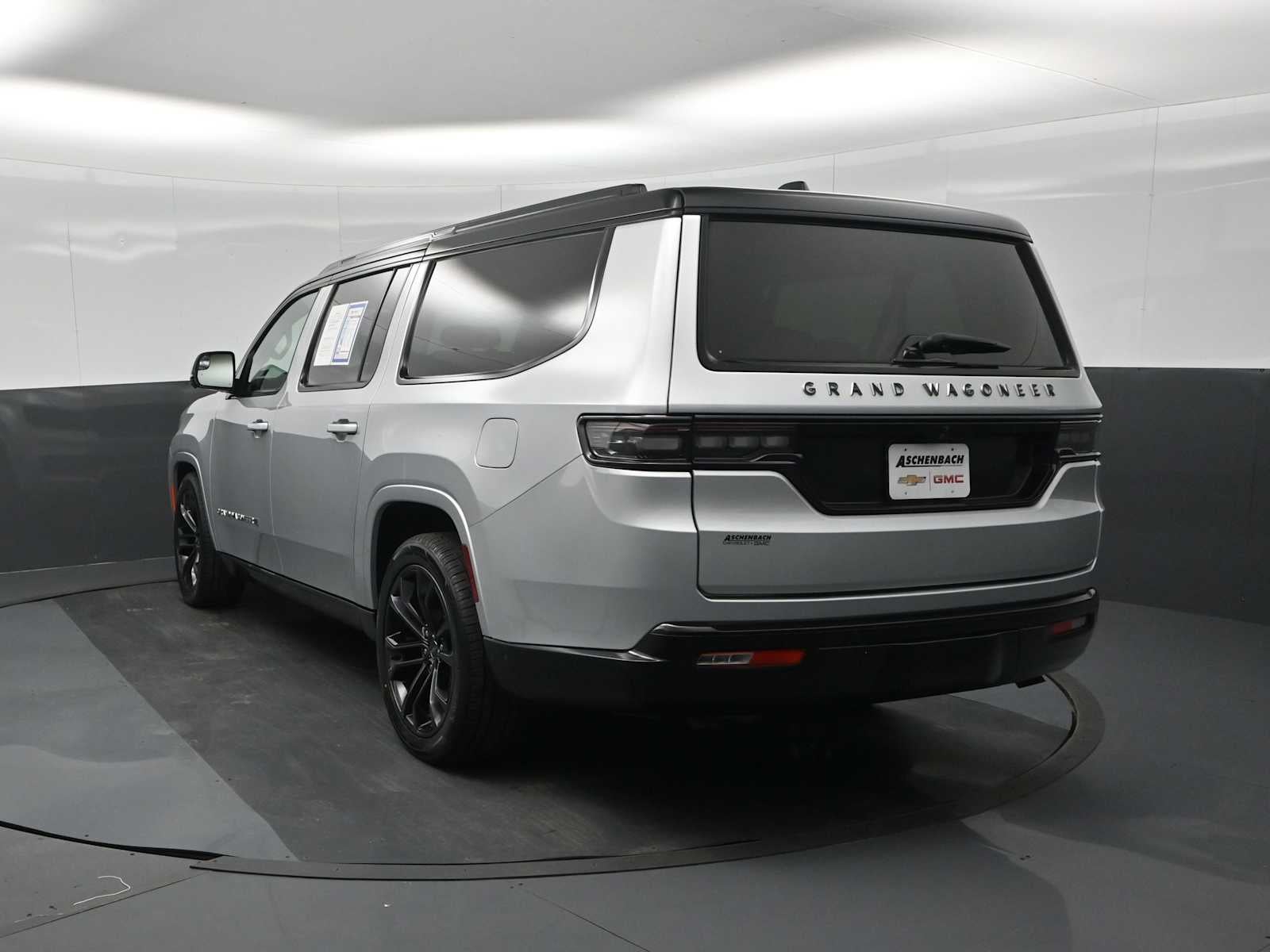 2024 Jeep Grand Wagoneer L Series II