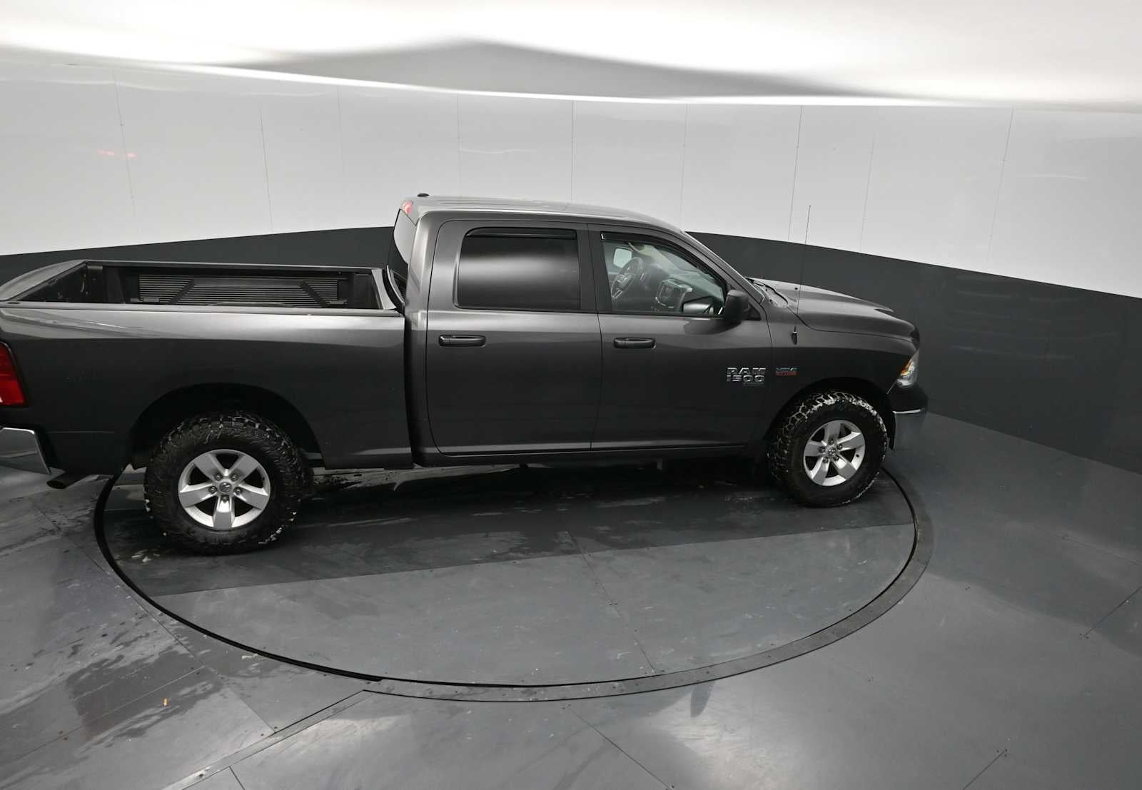 2021 RAM 1500 Classic SLT