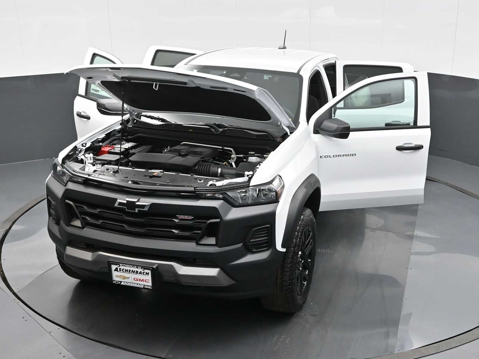 2024 Chevrolet Colorado Trail Boss