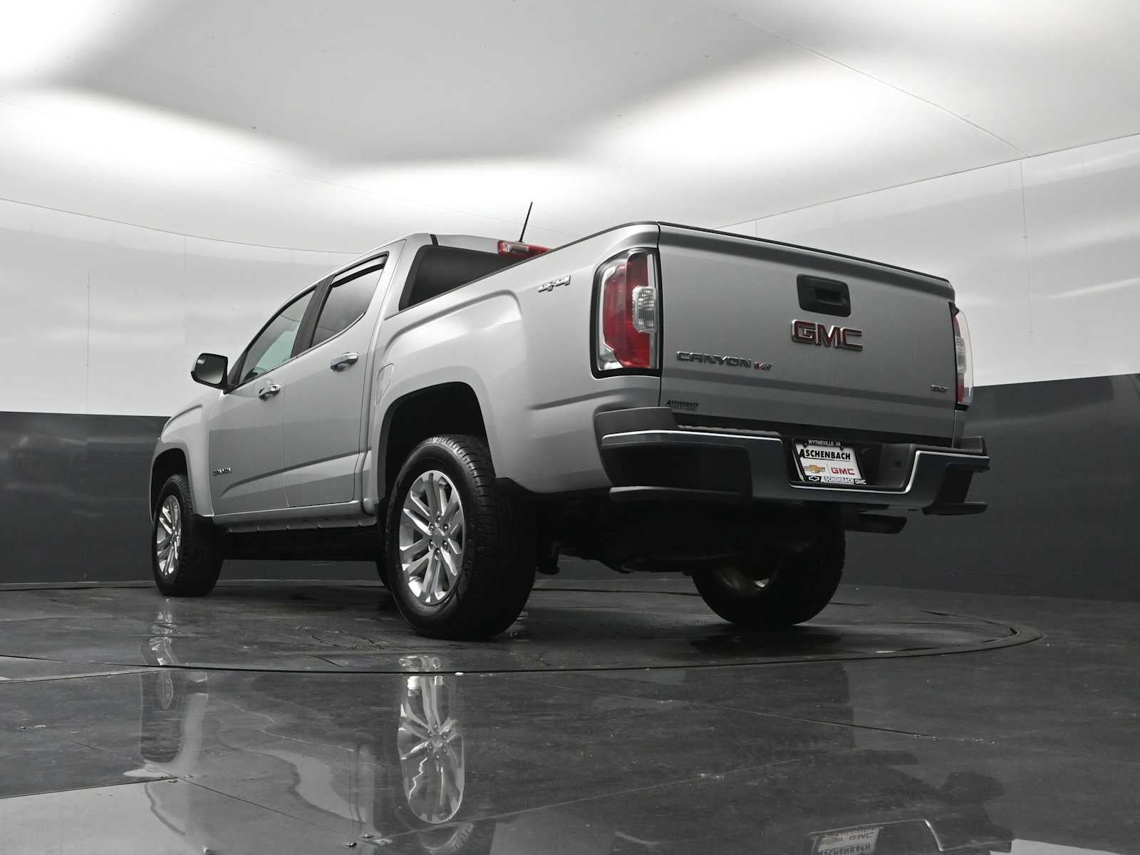 2018 GMC Canyon 4WD SLT