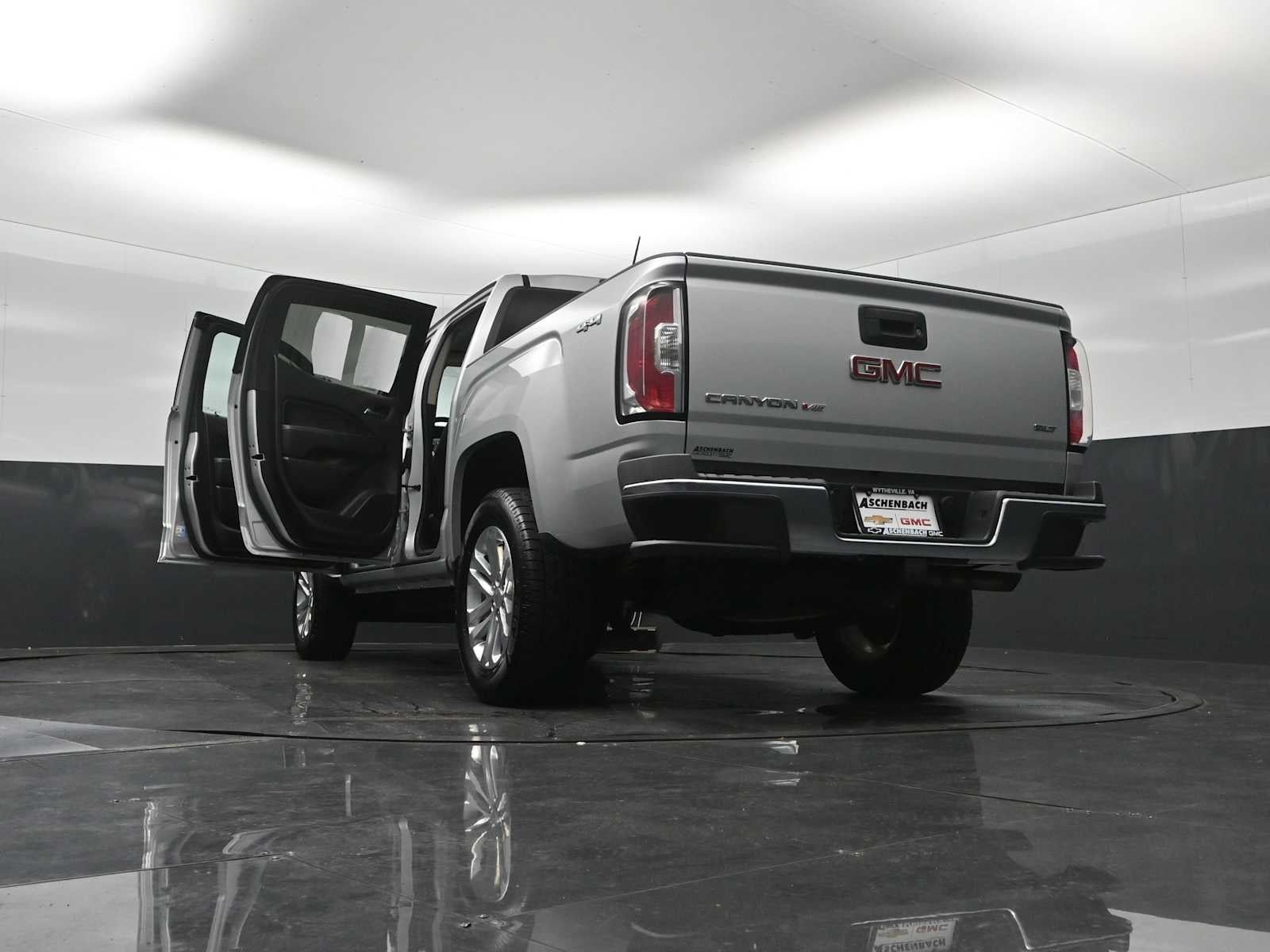 2018 GMC Canyon 4WD SLT