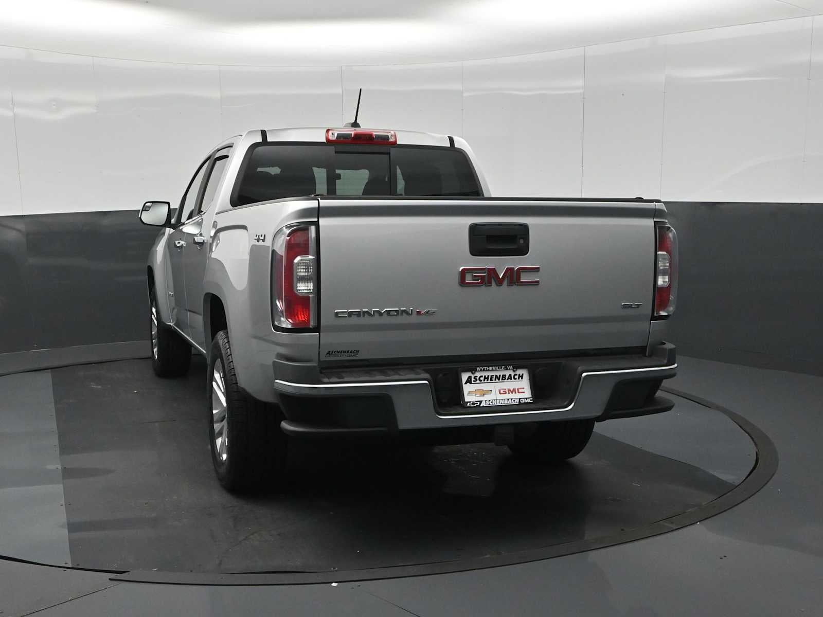 2018 GMC Canyon 4WD SLT