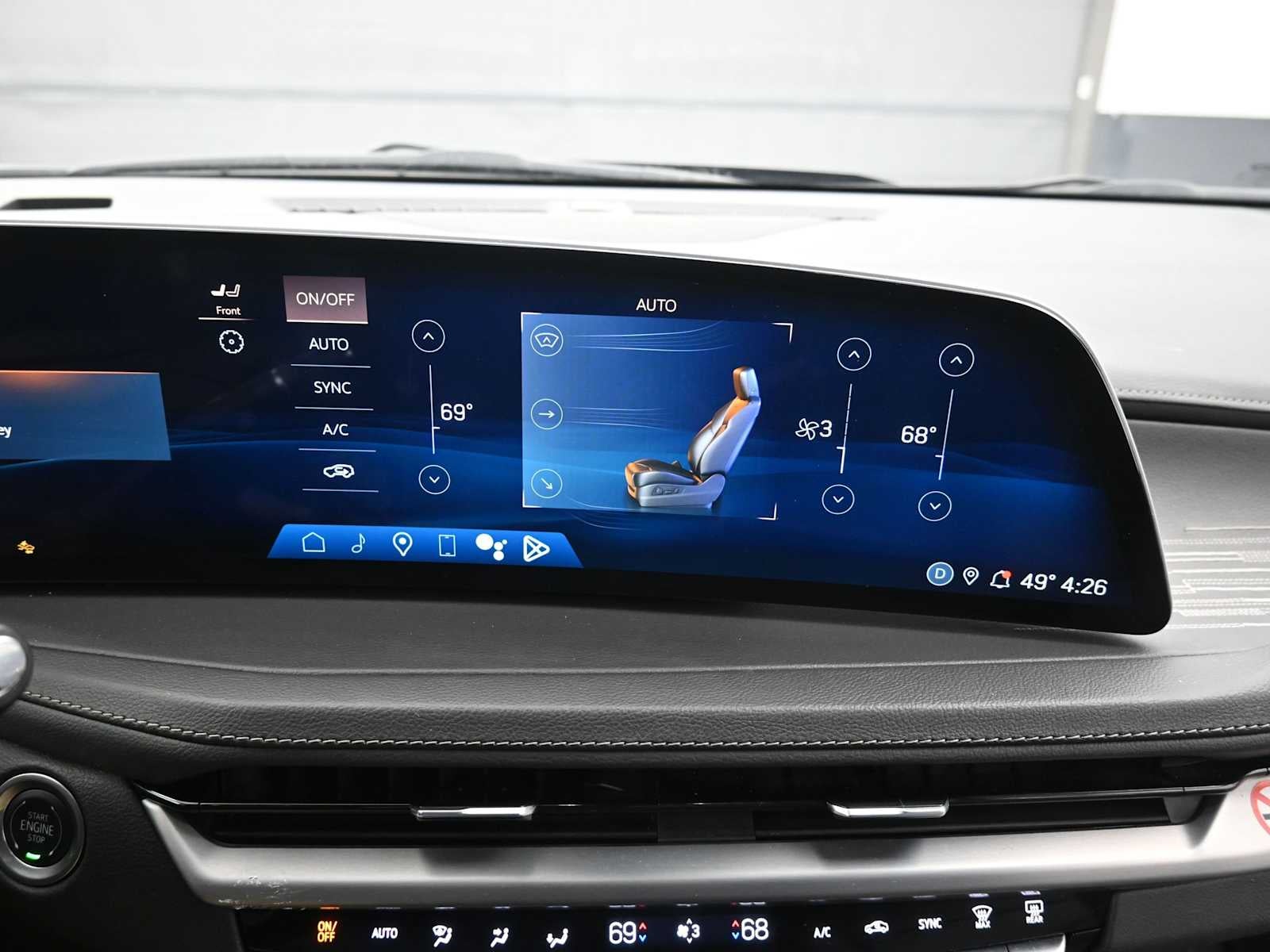 2024 Cadillac XT4 Premium Luxury