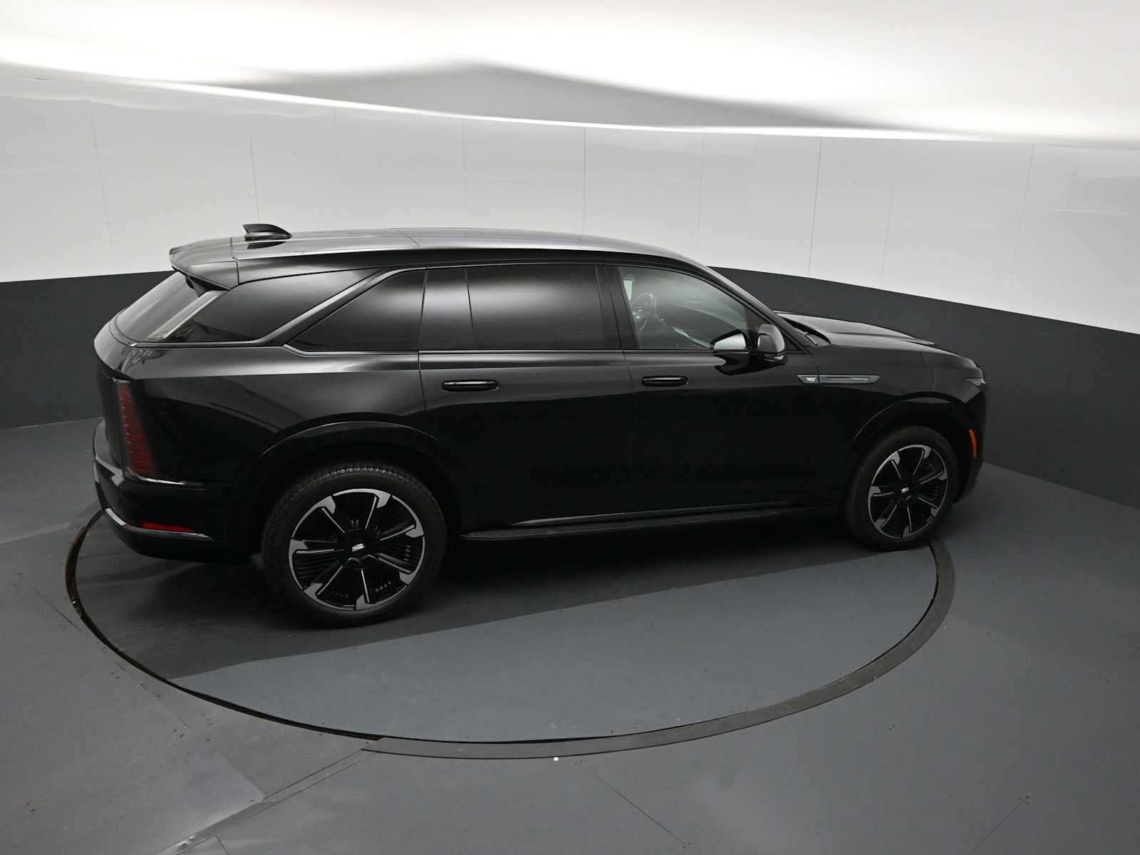 2025 Cadillac ESCALADE IQ Sport 1