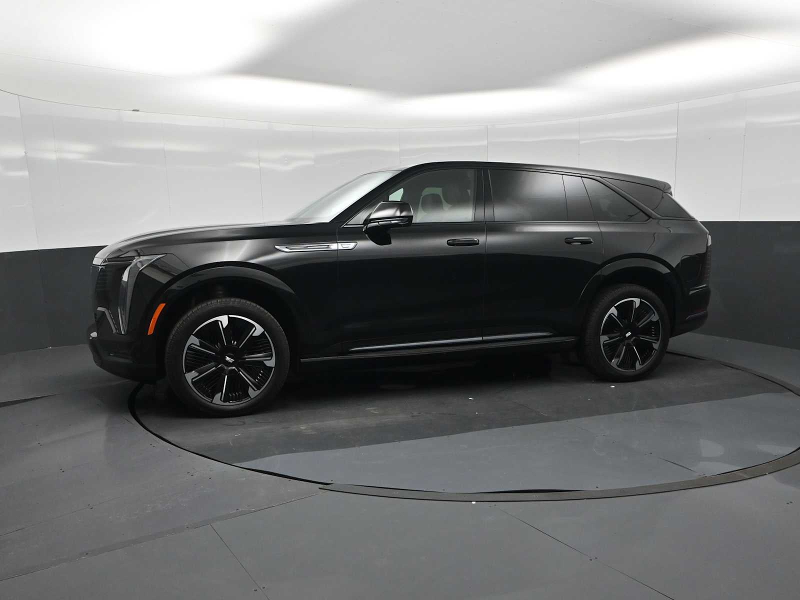 2025 Cadillac ESCALADE IQ Sport 1