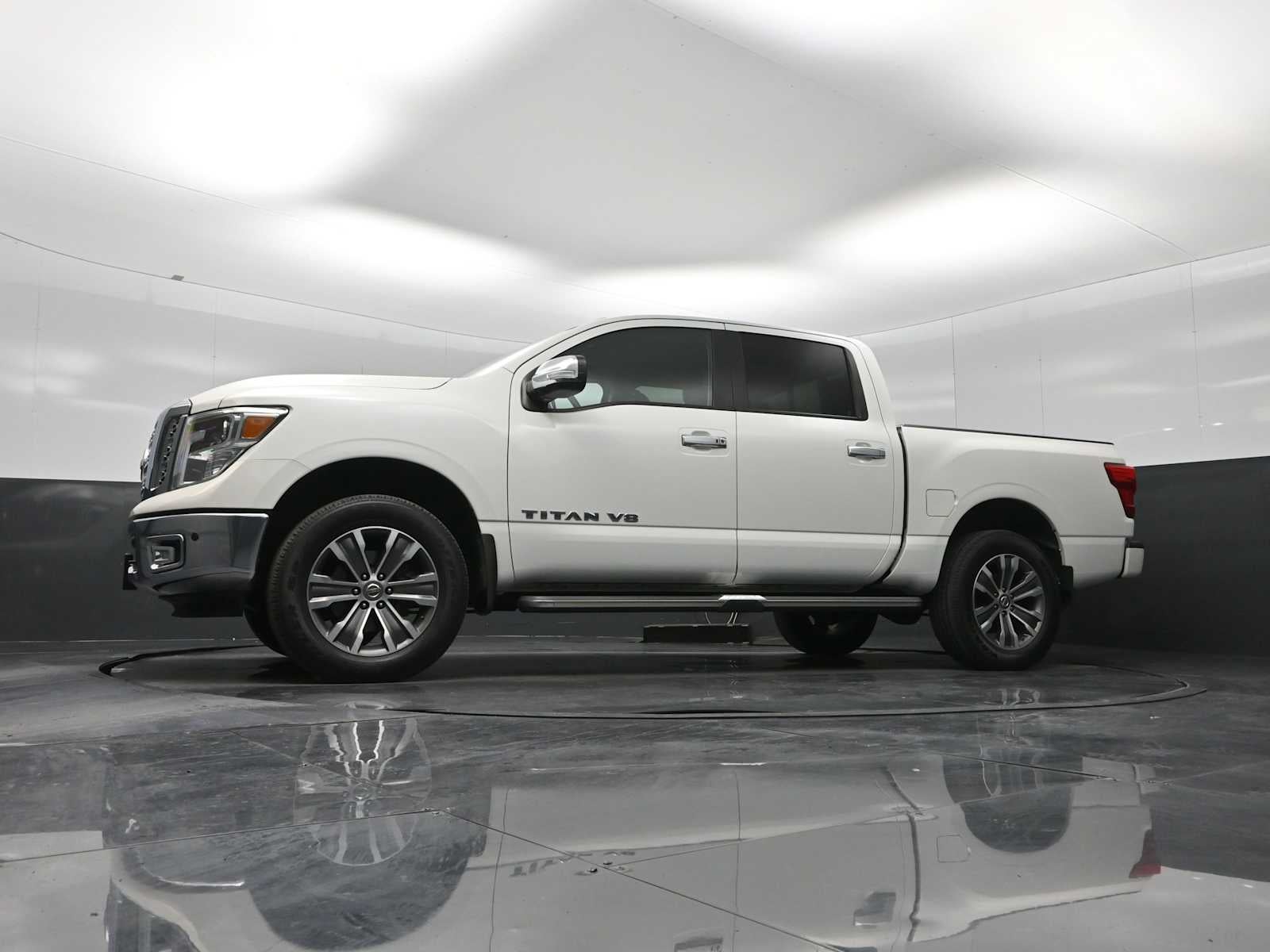 2019 Nissan Titan SL