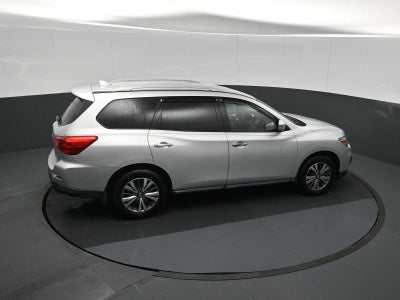 2019 Nissan Pathfinder S