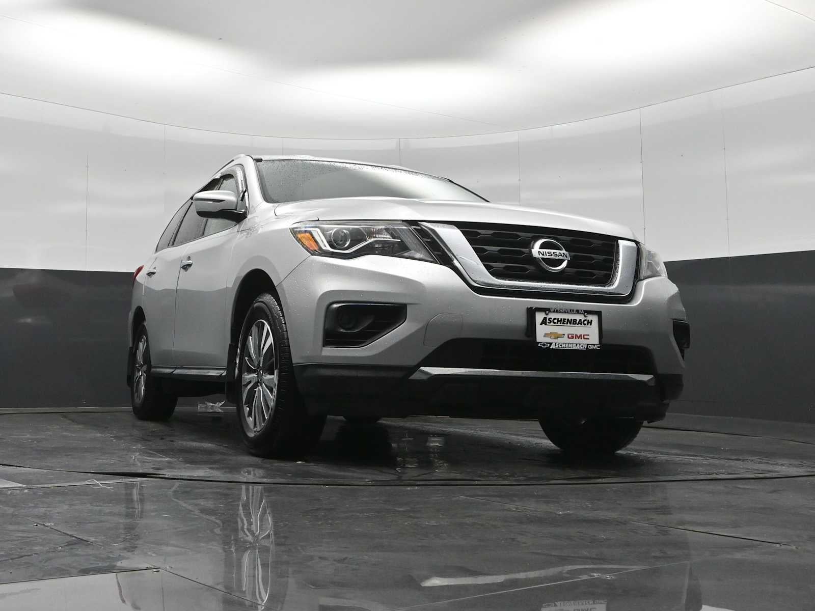 2019 Nissan Pathfinder S