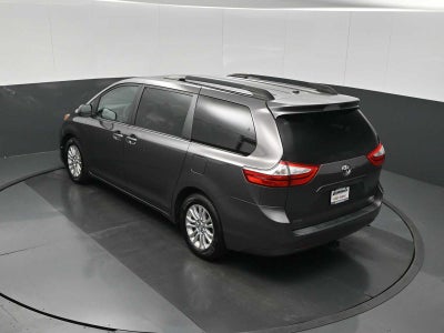 2015 Toyota Sienna XLE