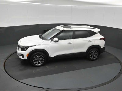 2023 Kia Seltos EX