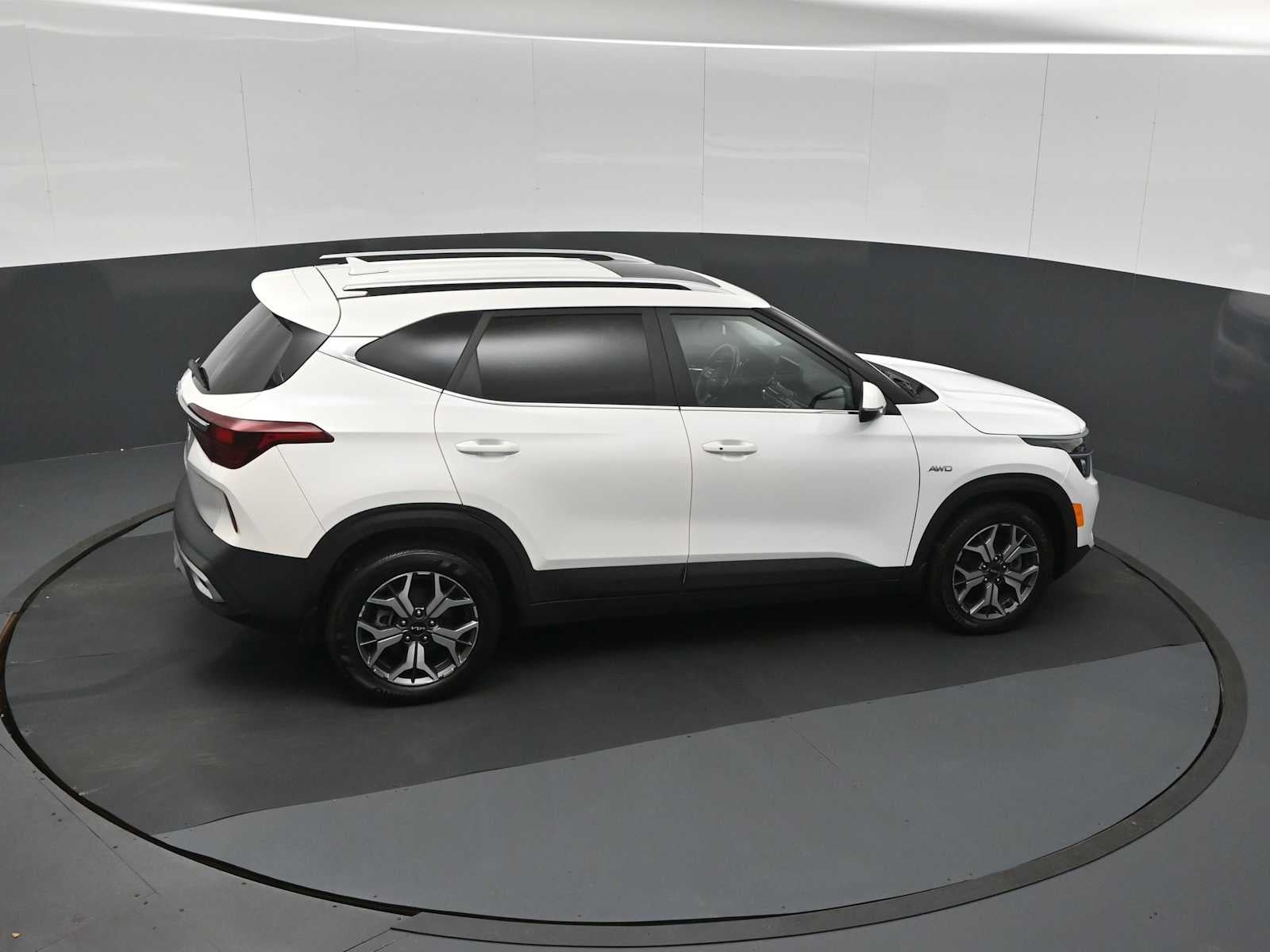 2023 Kia Seltos EX