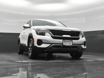 2023 Kia Seltos EX