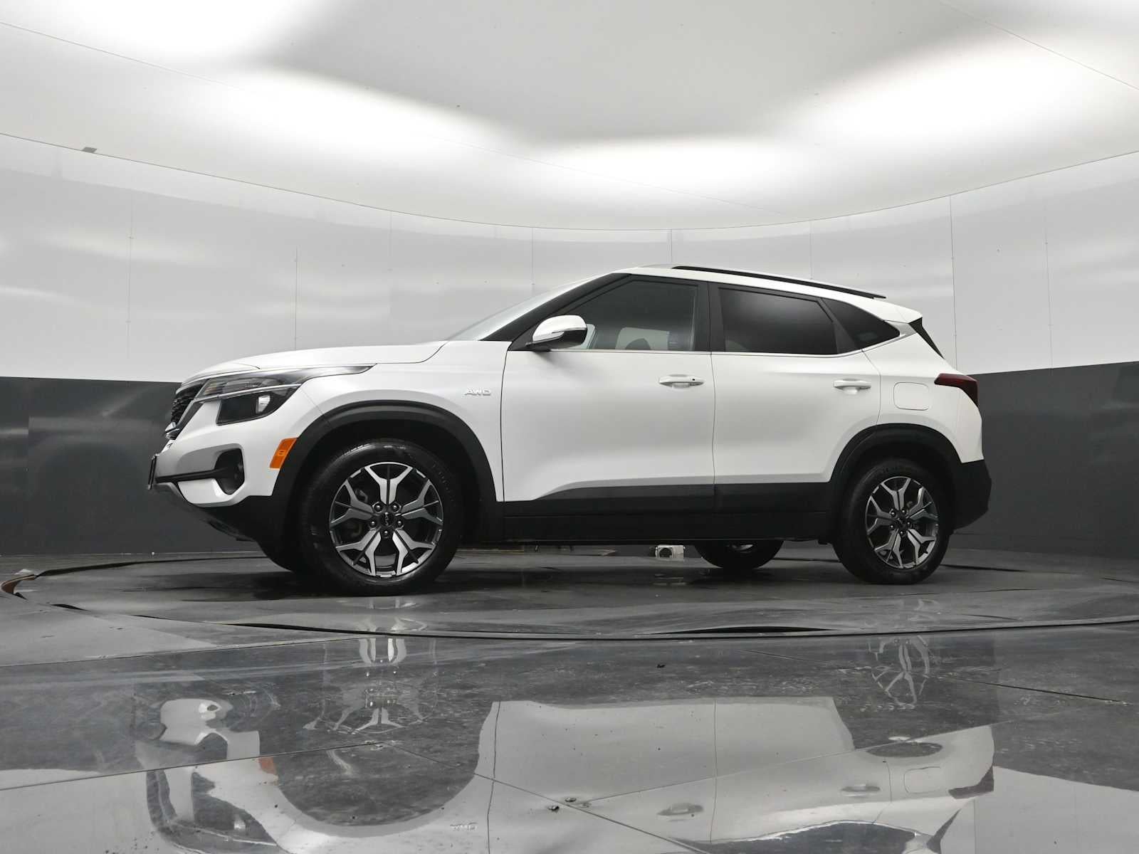 2023 Kia Seltos EX