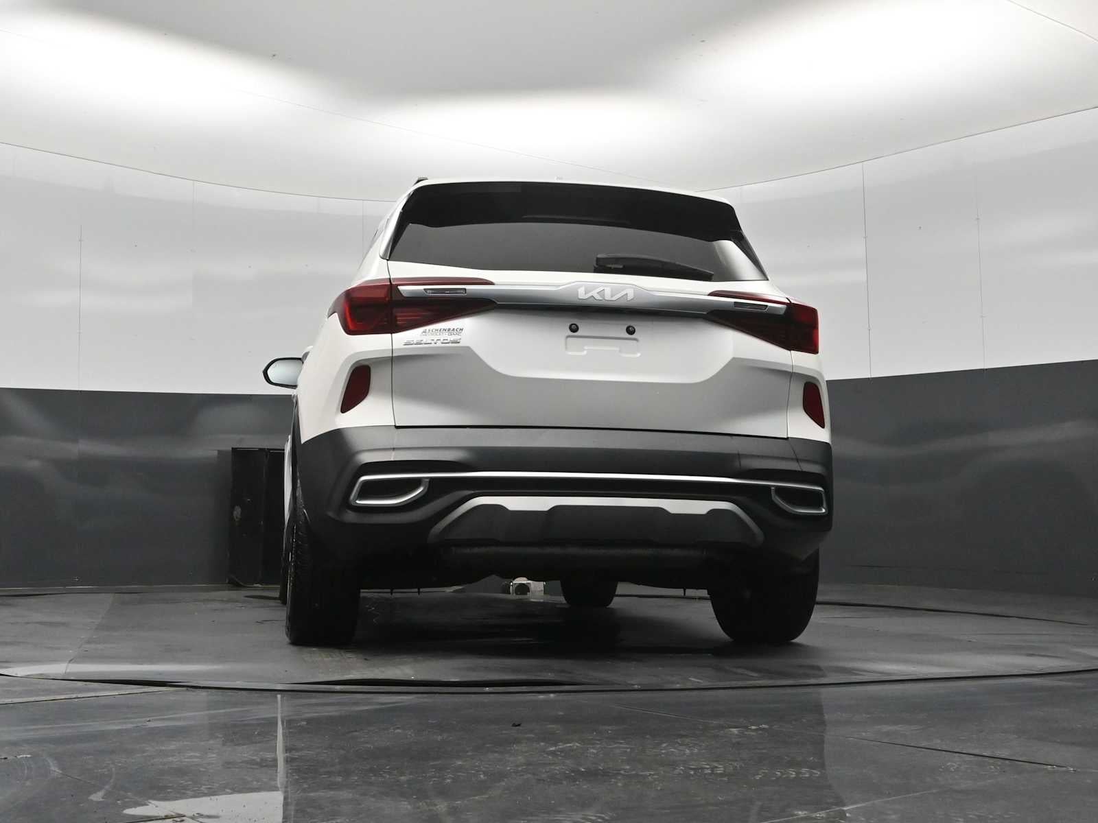 2023 Kia Seltos EX