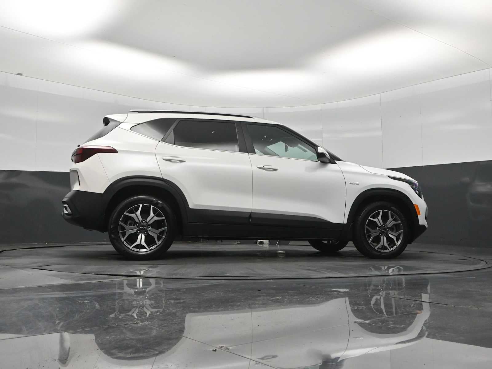 2023 Kia Seltos EX