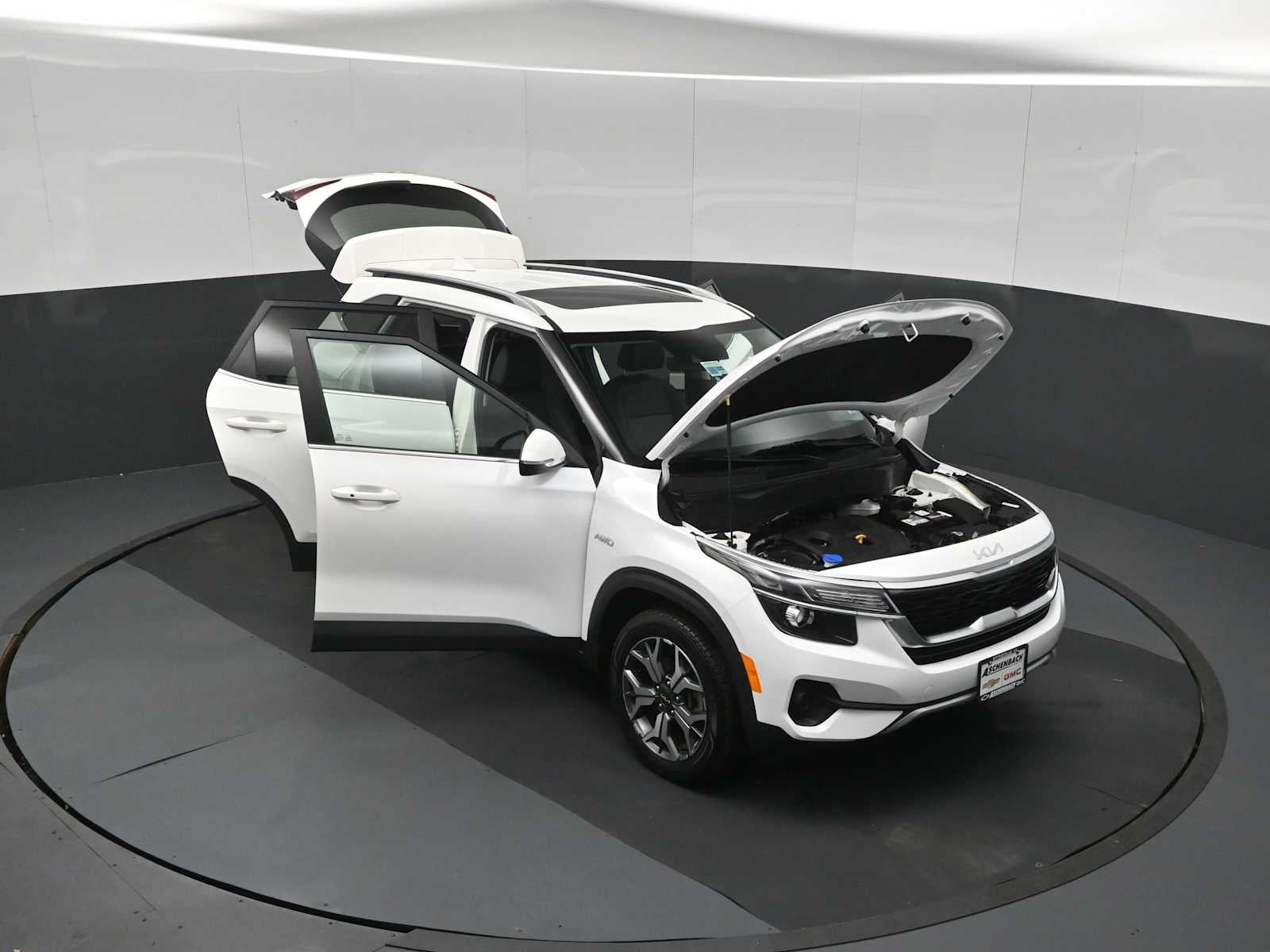 2023 Kia Seltos EX