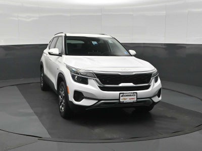 2023 Kia Seltos EX