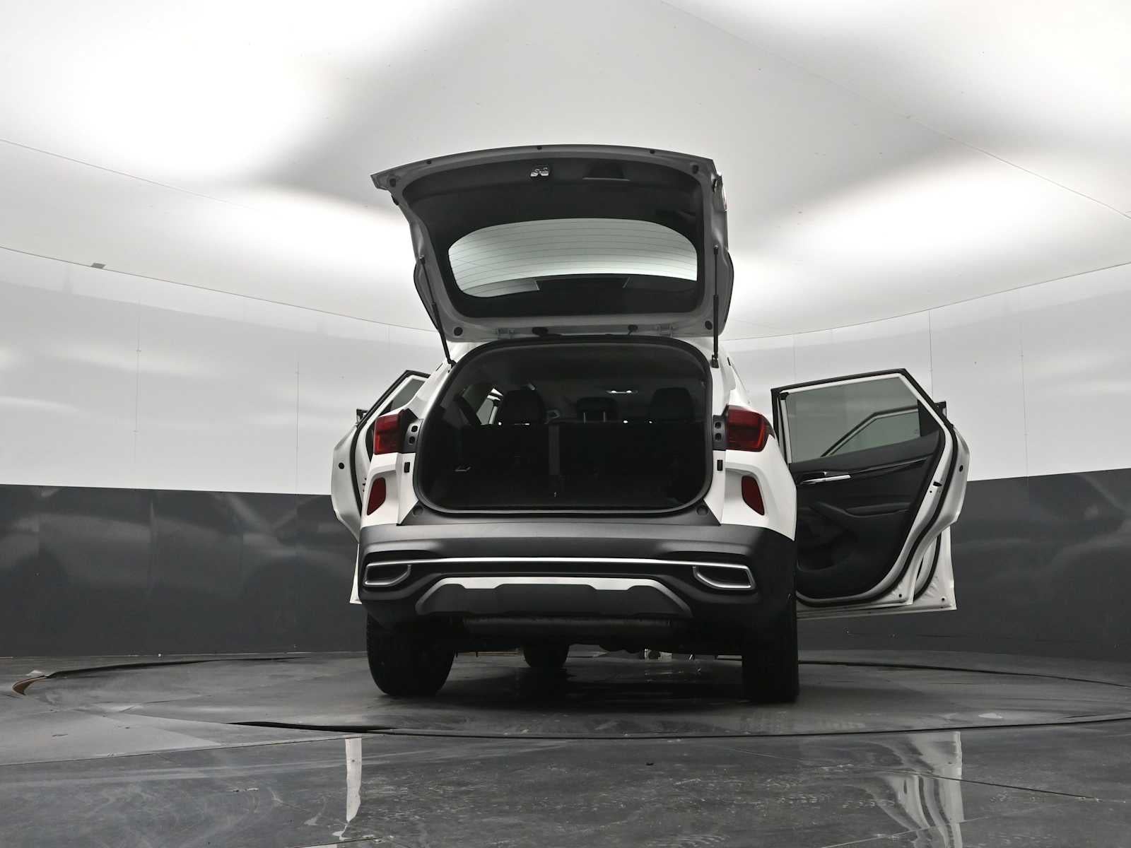 2023 Kia Seltos EX