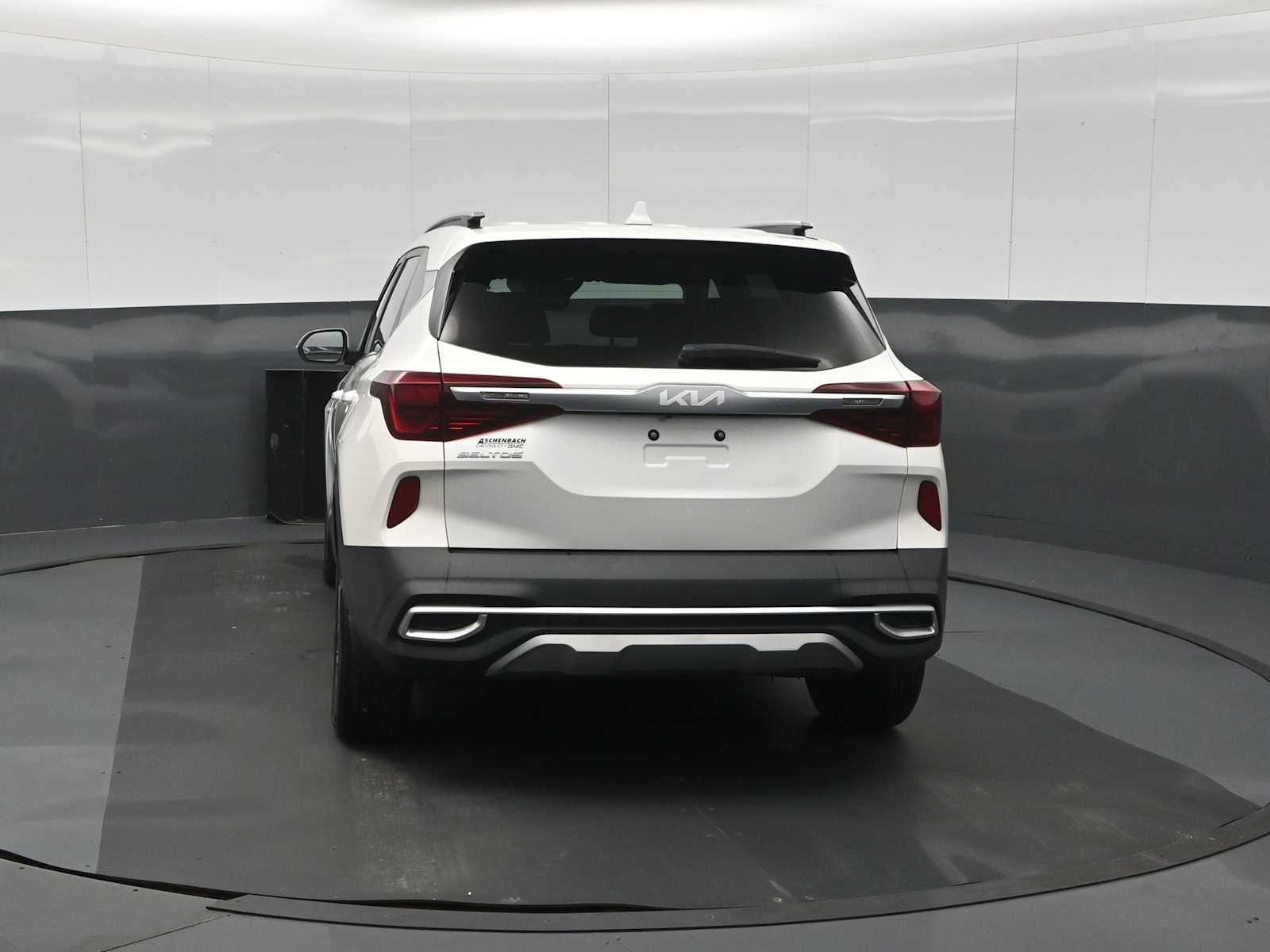 2023 Kia Seltos EX