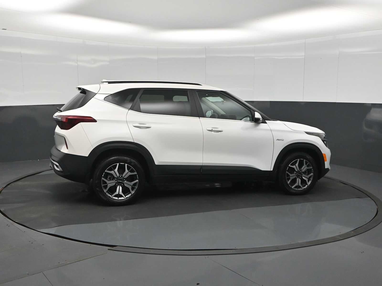 2023 Kia Seltos EX