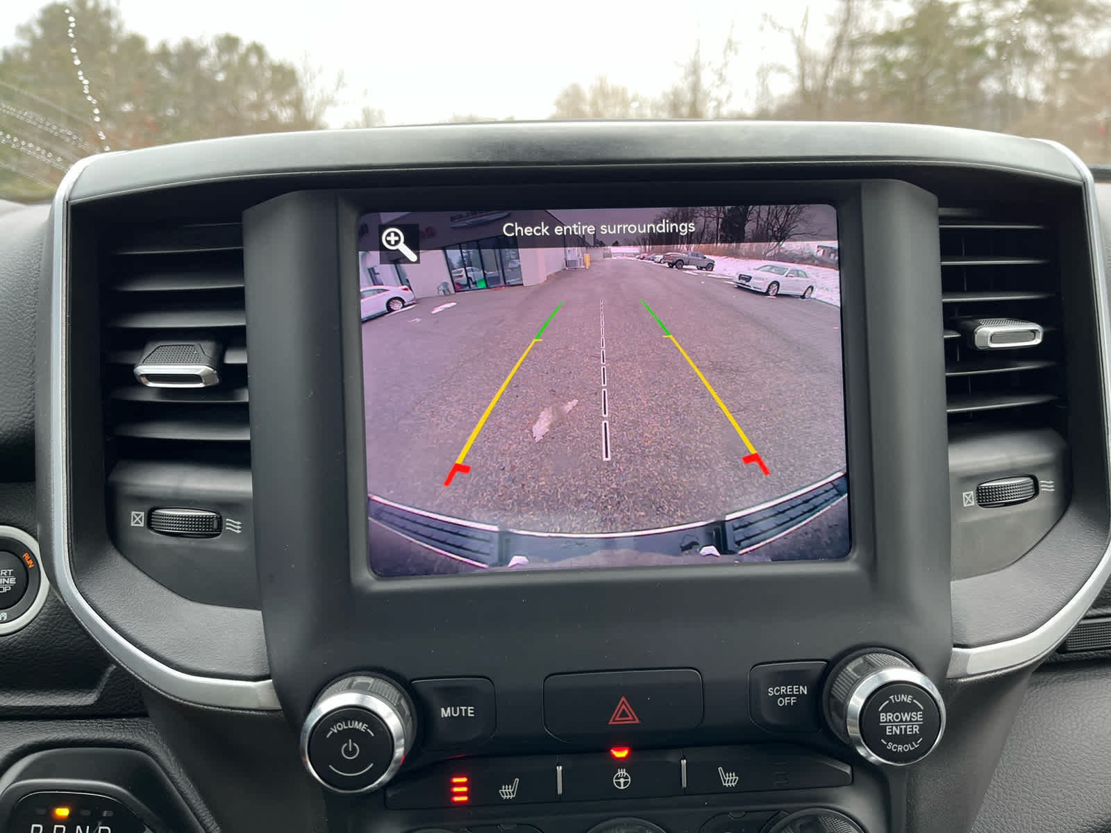 2021 RAM 1500 Big Horn Crew Cab 4x4 6'4' Box