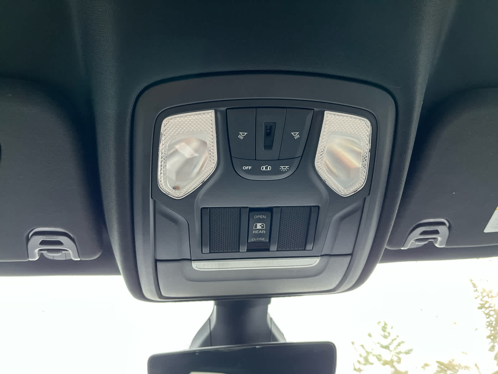 2021 RAM 1500 Big Horn Crew Cab 4x4 6'4' Box