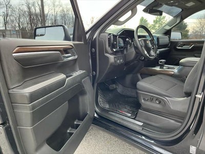 2024 Chevrolet Silverado 1500 4WD Crew Cab Standard Bed LT