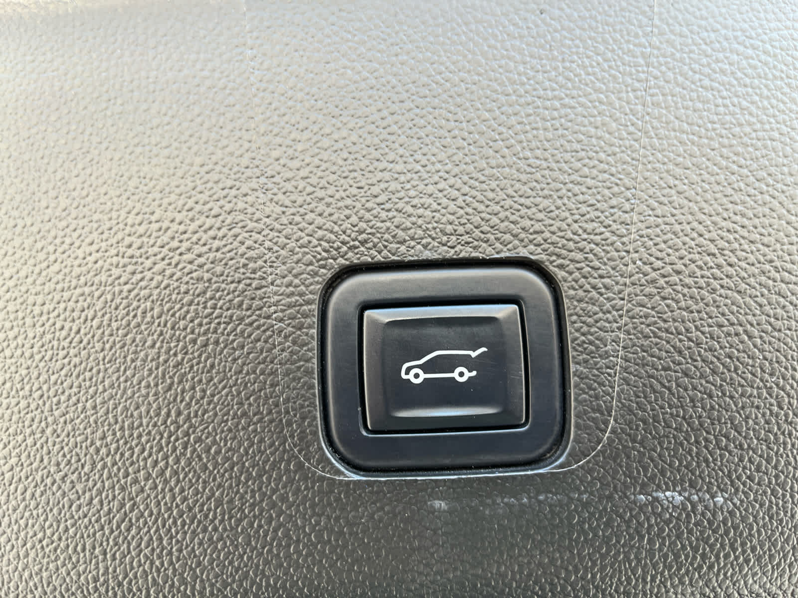 2022 Chevrolet Traverse AWD LT Leather