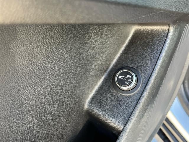 2022 Chevrolet Traverse AWD LT Leather