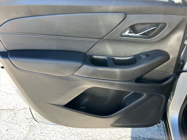 2022 Chevrolet Traverse AWD LT Leather