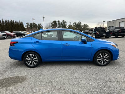 2021 Nissan Versa SV Xtronic CVT