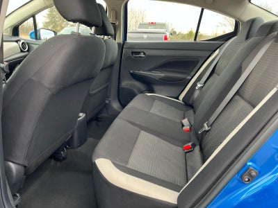 2021 Nissan Versa SV Xtronic CVT