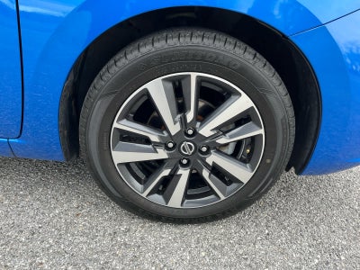 2021 Nissan Versa SV Xtronic CVT