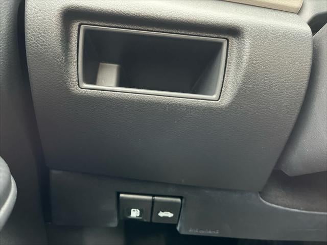 2021 Nissan Versa SV Xtronic CVT