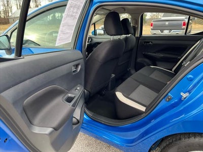 2021 Nissan Versa SV Xtronic CVT