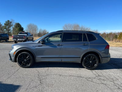 2022 Volkswagen Tiguan 2.0T SE R-Line Black