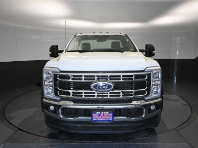 2023 Ford Super Duty F-550 DRW XL