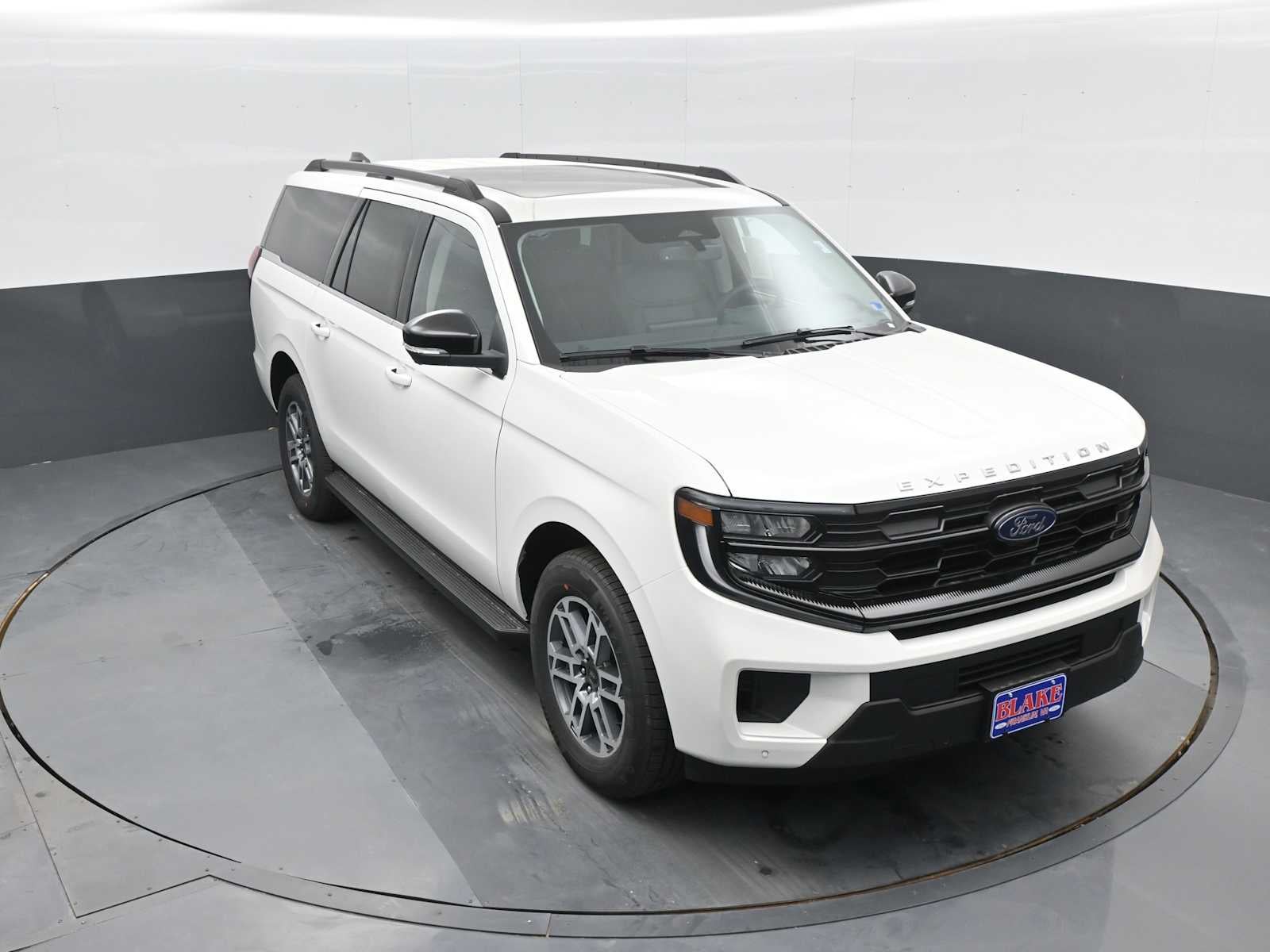 2026 Ford Expedition Max Active
