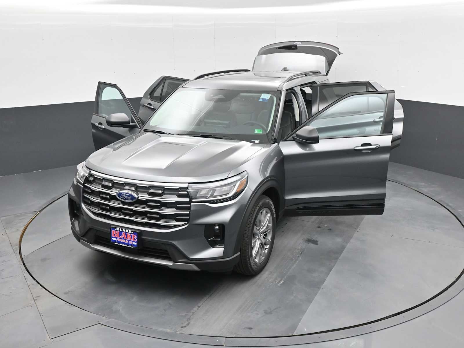 2026 Ford Explorer Active w/100A Pkg