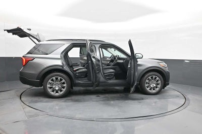 2026 Ford Explorer Active w/100A Pkg