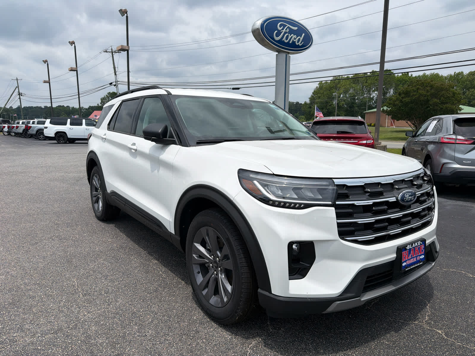 2026 Ford Explorer Active w/200A Pkg