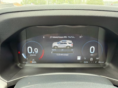 2026 Ford Explorer Active w/200A Pkg