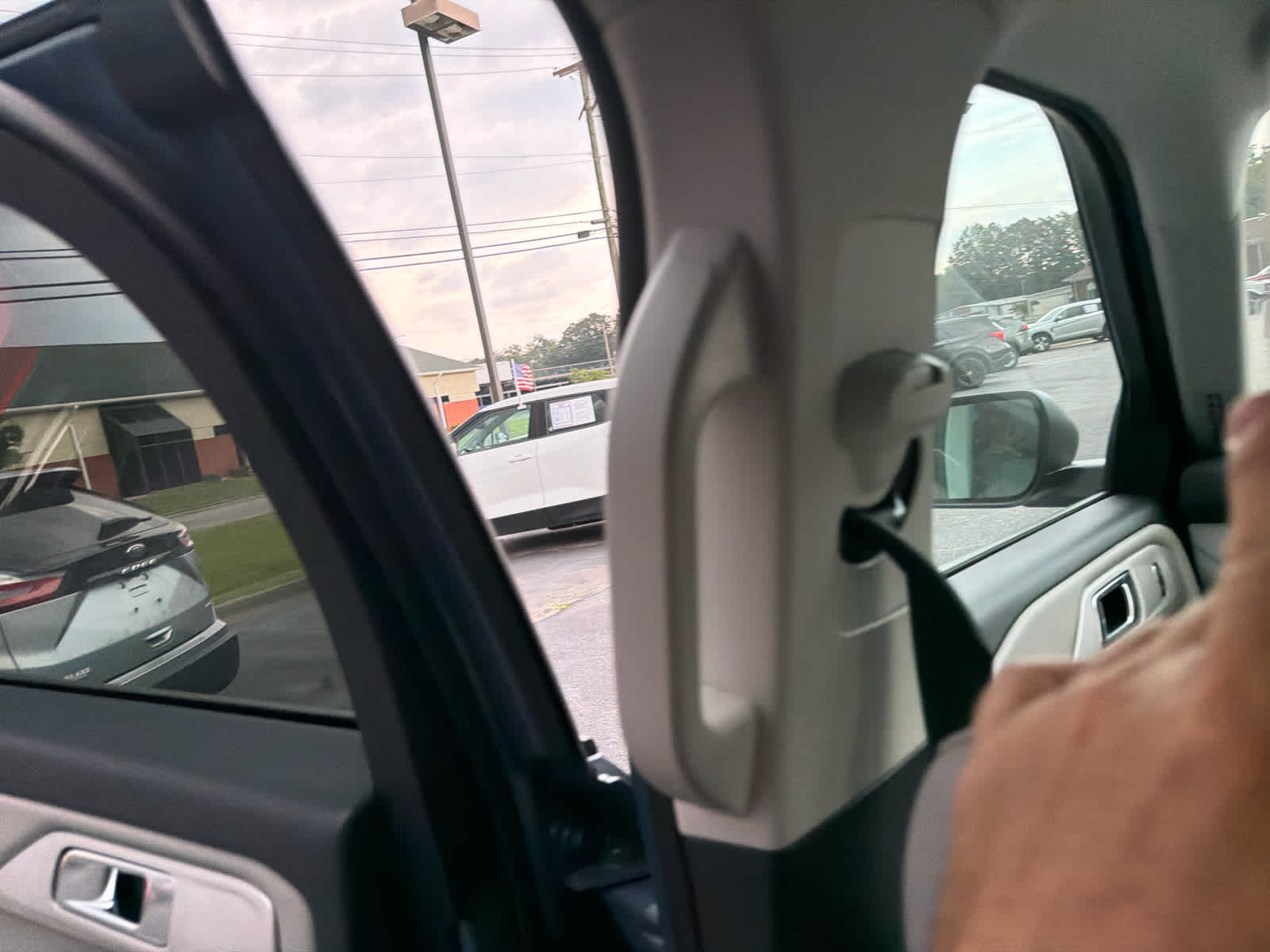 2026 Ford Explorer Active w/200A Pkg
