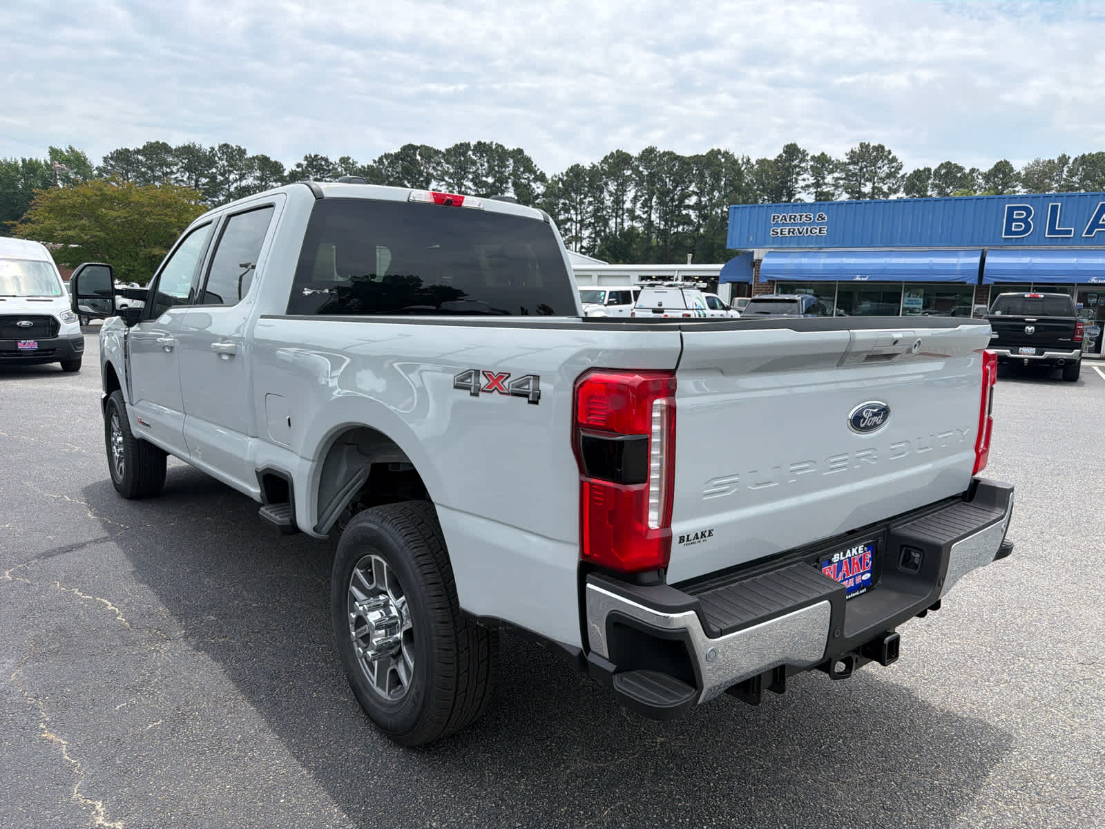 2026 Ford Super Duty F-250 SRW LARIAT