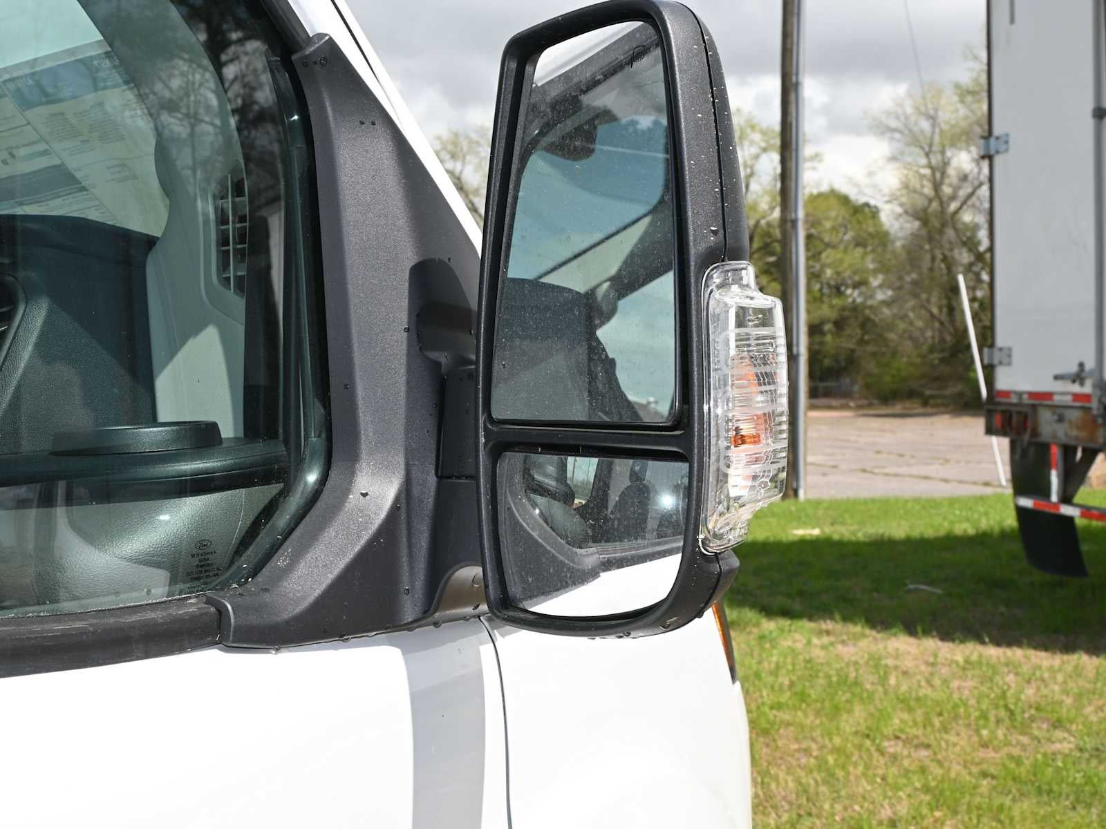 2025 Ford Transit Cargo Van