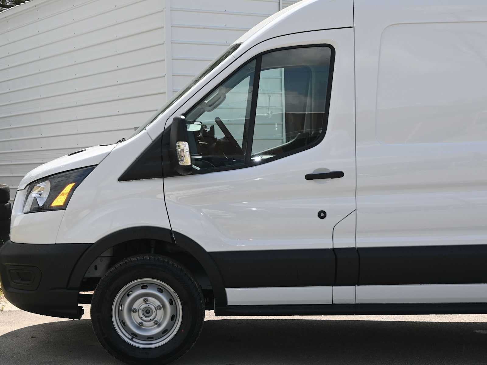 2025 Ford Transit Cargo Van