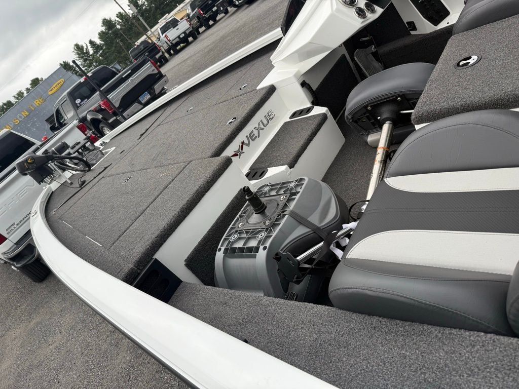 2021 Vexus AVX 1980 Base