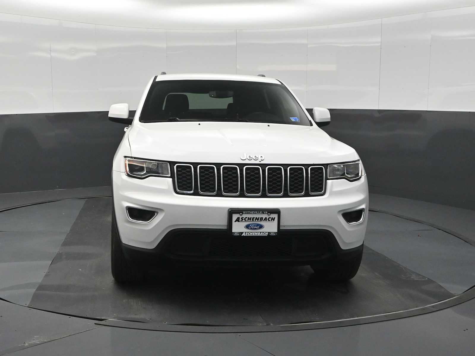 2018 Jeep Grand Cherokee Laredo E